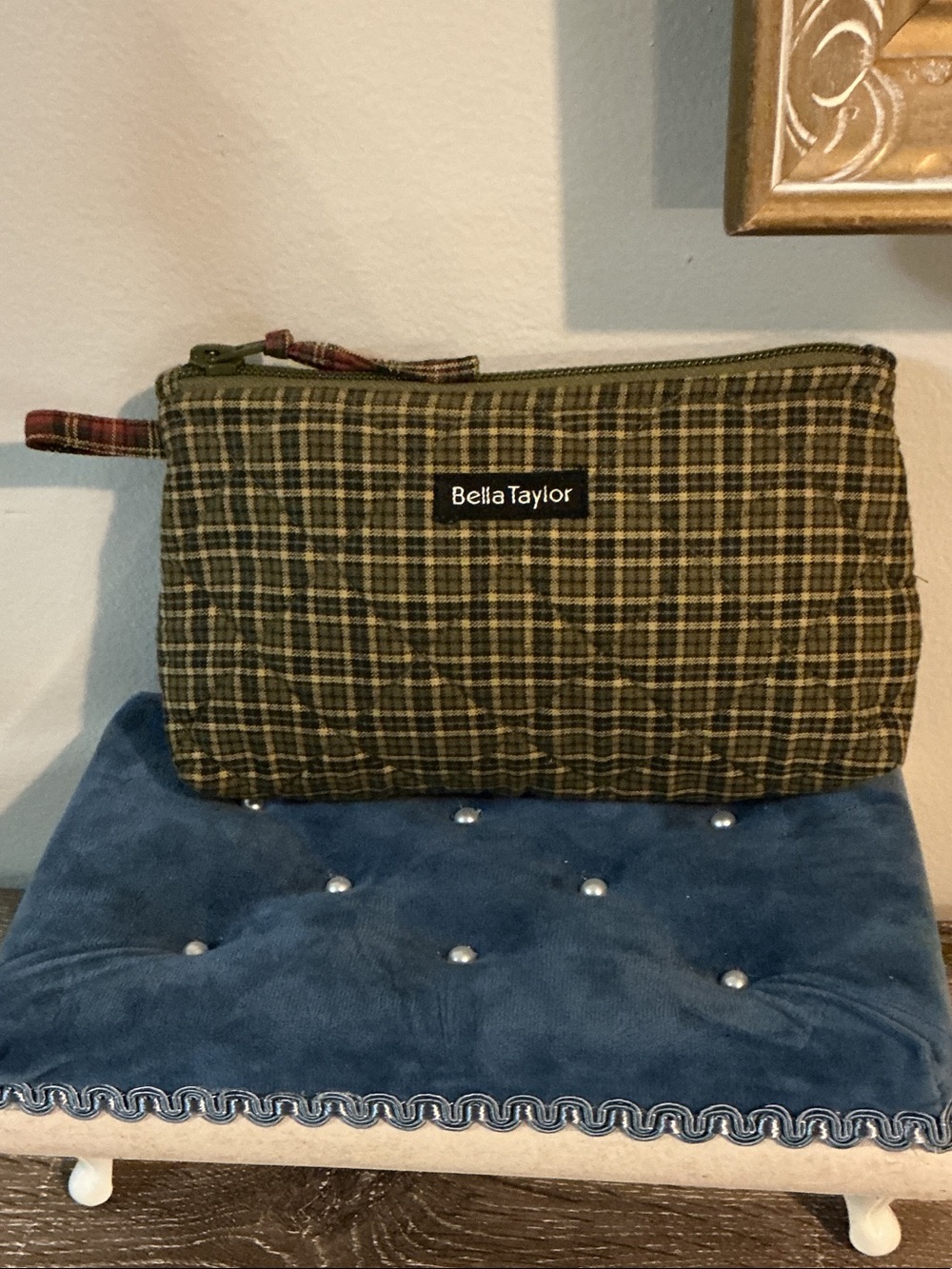 Bella Taylor Victorian Heart Olive Plaid Cosmetic Pouch Bag 7” x 4” x 1.25” EUC